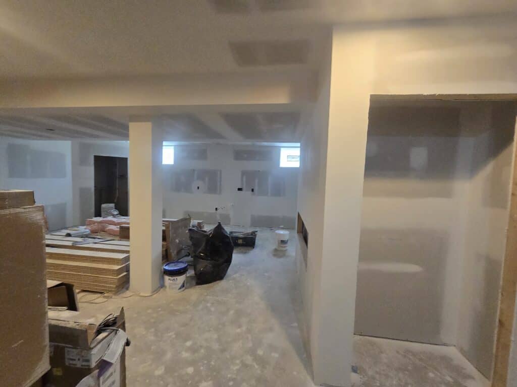 Worthington Basement Finish – Full Bath, Basement Kitchen, Stone Ledger Wall & Complete Trade Buildou